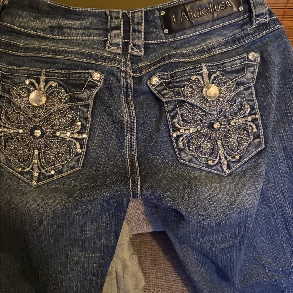 L.A. idol Women's Dark Blue Boot Cut Jeans with Embellished Pockets